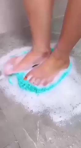 Foot Scrub - 2 in 1 Shower Foot Scrubber Mat – Clean, Exfoliate & Massage Hands-Free